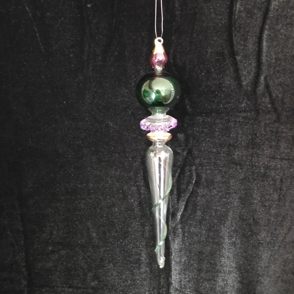 Thomas Pacconi Museum Series Blown Glass Christmas Ornament Green Purple Icicle